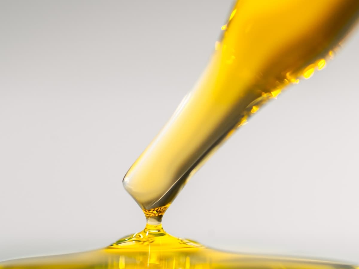 Refined vegetable oil — shipped in flexitank, drums or IBCs.